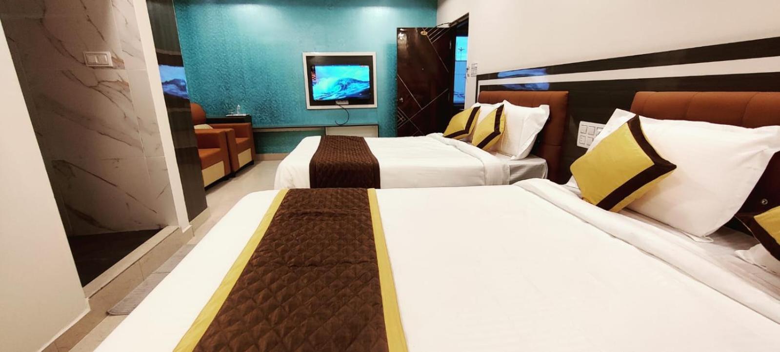 Aadya Inn New Luxury Hotel Tirupati Exteriör bild